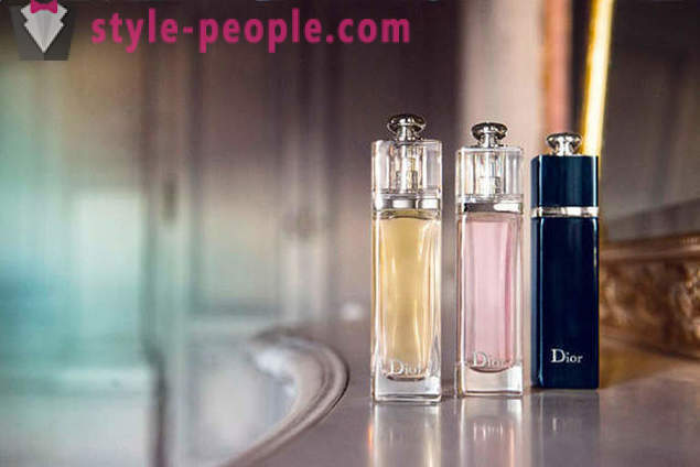 Dior Addict 2: flavor description and customer reviews