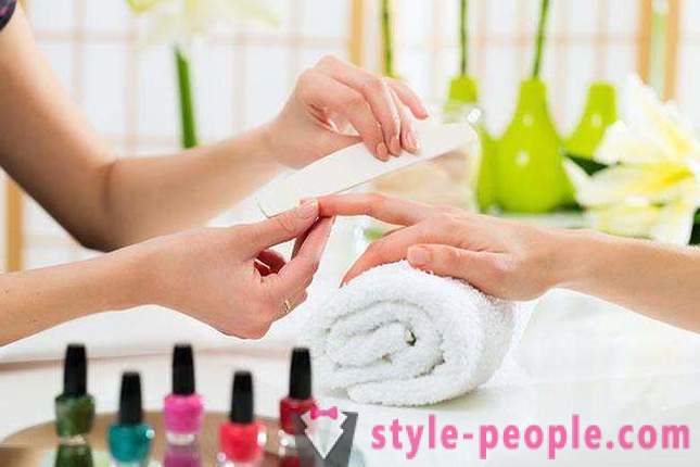 What better manicure: hardware or trim? Features and recommendations