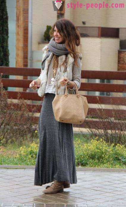 What to wear with a long skirt in winter: Tips fashionistas