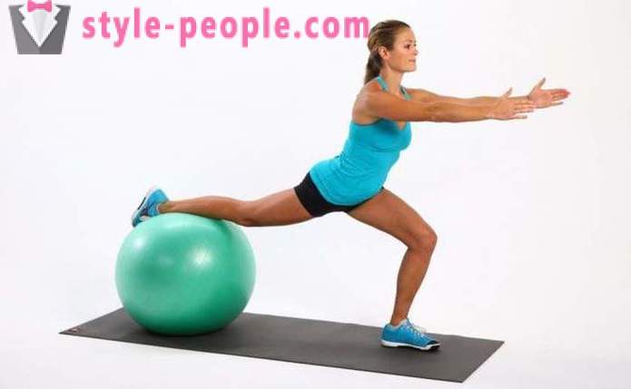 What is fitball? Types, characteristics and a set of exercises