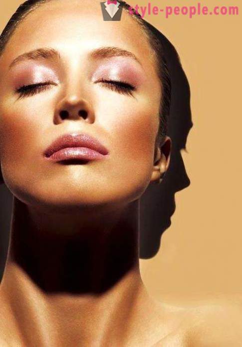 Bronzers for the face: what it is, how to apply, selection