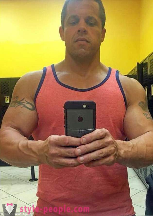 The American dropped 90 kg since he was forced to buy two seats on a plane