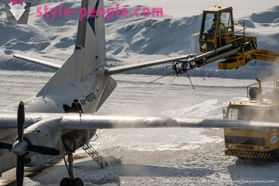 How to handle aircraft from icing