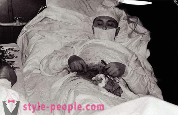 Russian surgeon who operated on himself