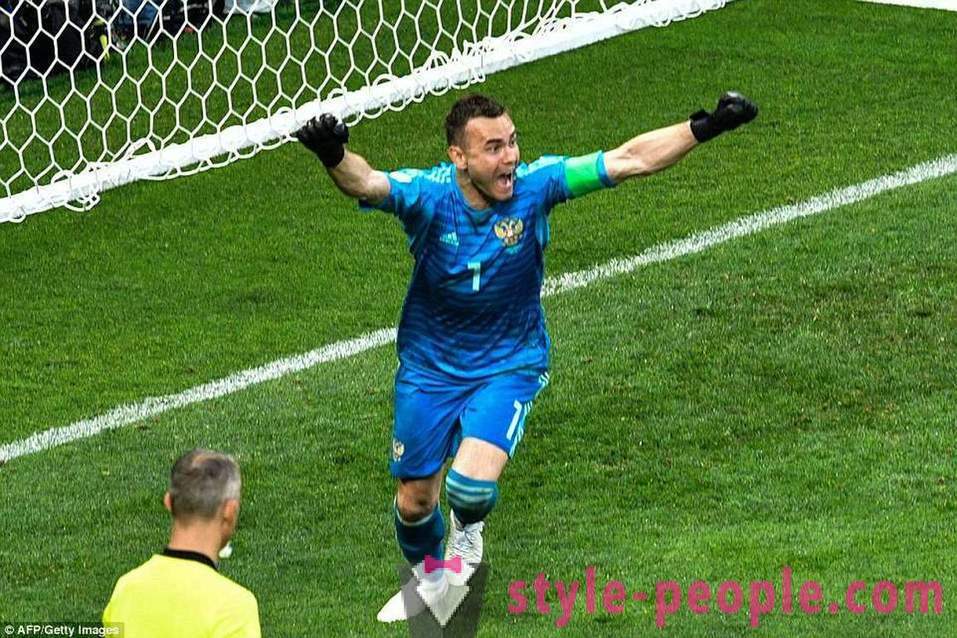 Russia defeated Spain and advanced to the quarterfinals for the first time the 2018 World Cup