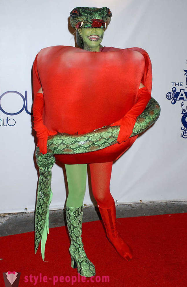 Heidi Klum - Halloween Queen