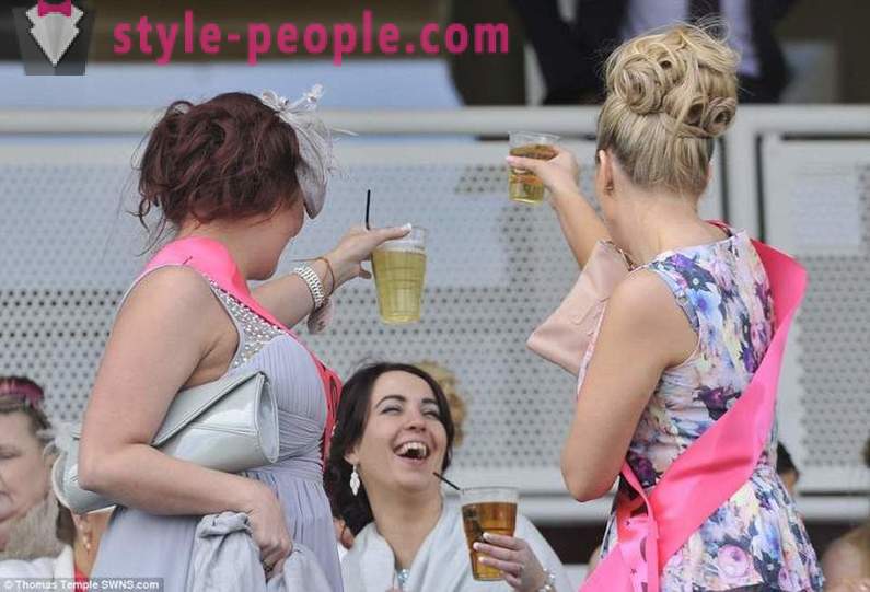 English ladies at the races such lady