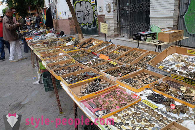 Progudka at the flea market in Spain