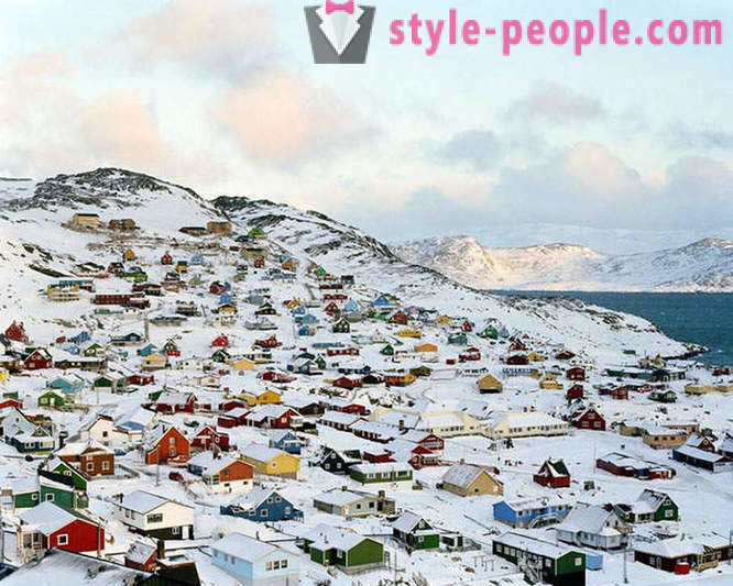 25 unrealistically tiny towns