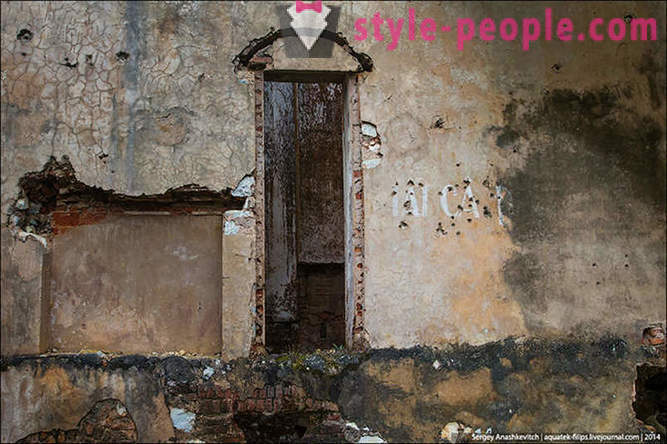 Abandoned French female guest house in Vietnam