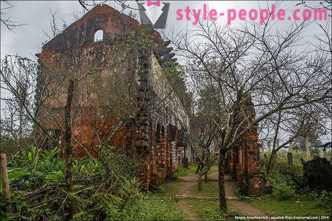 Abandoned French female guest house in Vietnam