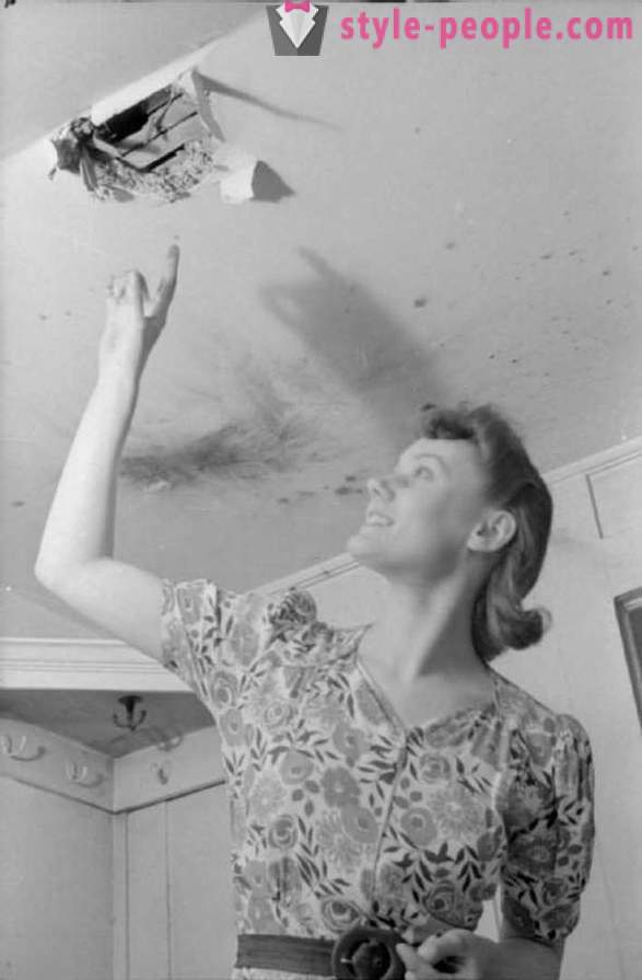 A day in the life of a woman in 1941