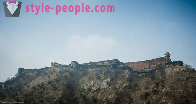 Travel to Jaipur Indian