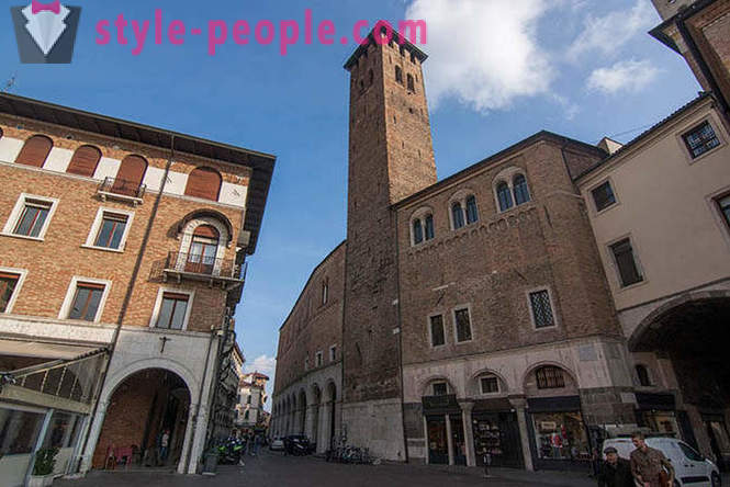 Walk through the Italian city of Padua