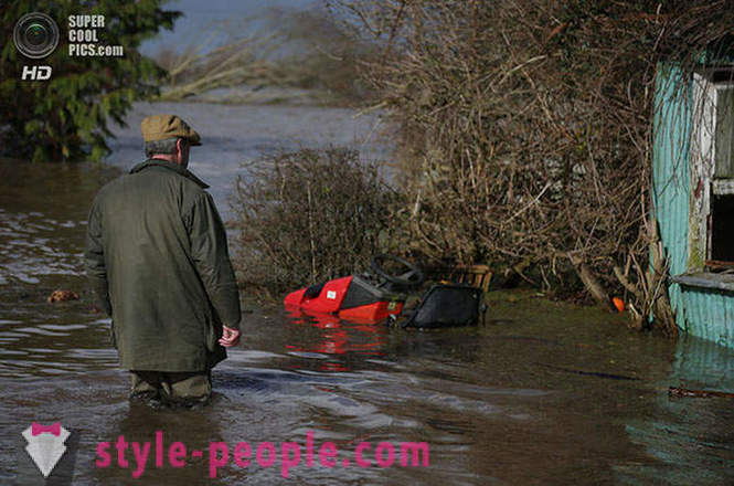 Flooding in the South West of England