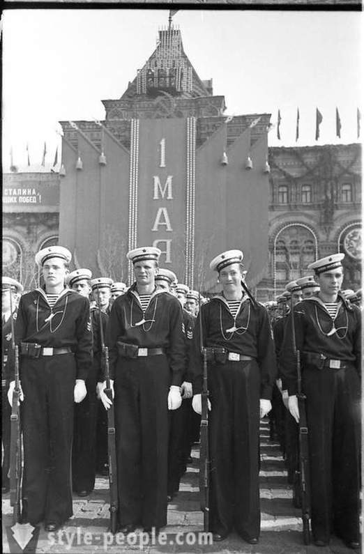 The parade on Red Square on May 1, 1951