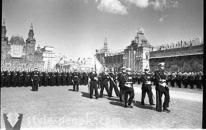 The parade on Red Square on May 1, 1951