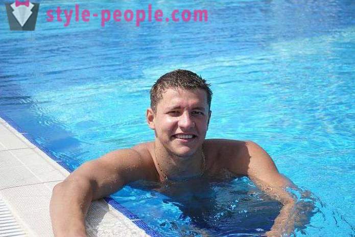Alexander Sukhorukov - professional swimmer