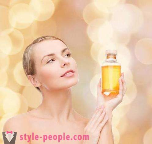 Linseed oil for facial wrinkles: reviews, recipes. Linseed oil in cosmetics