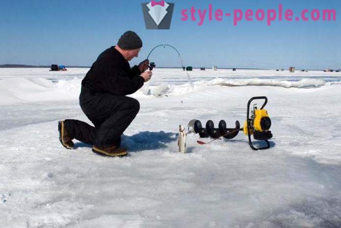 Winter fishing in Tyumen: reviews about the best places