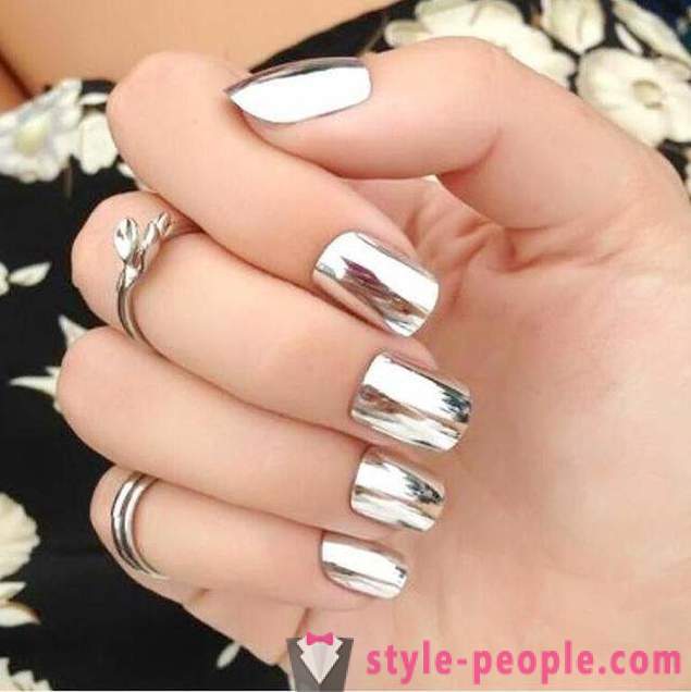 How to make mirror nails at home?