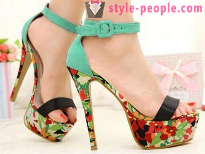 How to choose fashionable shoes? Beautiful comfortable shoes