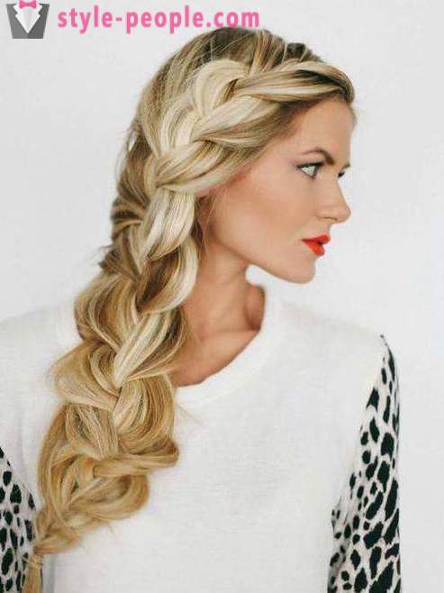 French braid on the contrary - a practical option hairstyles for all occasions