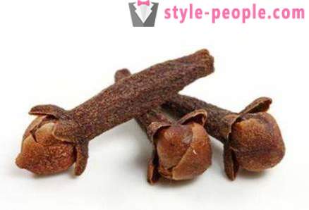 Clove essential oil: properties and applications