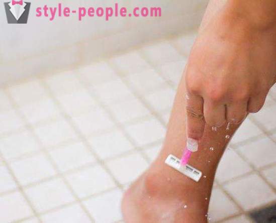 After shaving irritation on the feet. What to do, how to relieve irritation