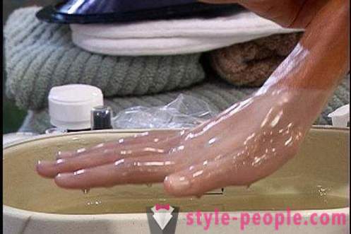 Paraffin hand at home