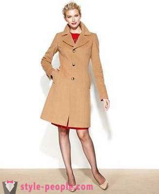Cashmere coat - a modern royal attire