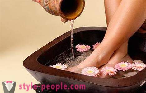 Dry skin on your feet: Causes