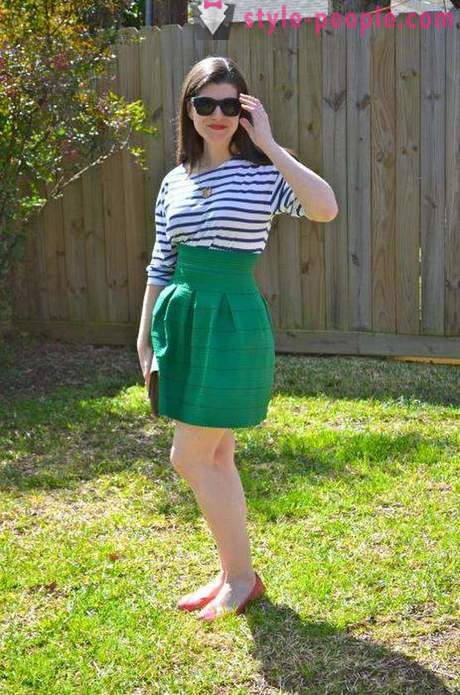Bell skirt with a high waist. Skirt-bell: what to wear?
