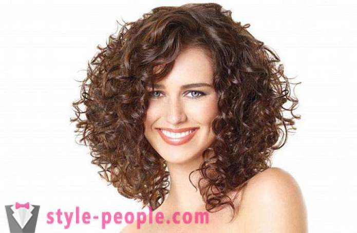 Haircuts for curly hair. Haircuts to curly hair - Photo