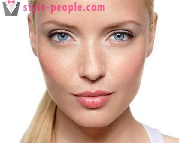 Beautiful and light make-up every day. How to make a light makeup