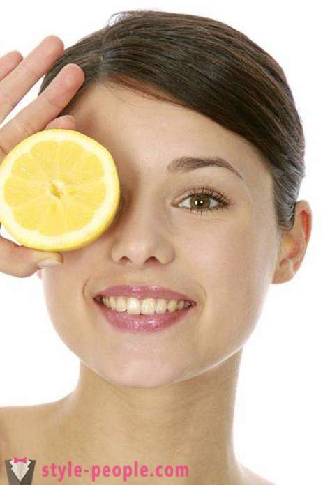 Lemon essential oil: properties, applications, reviews