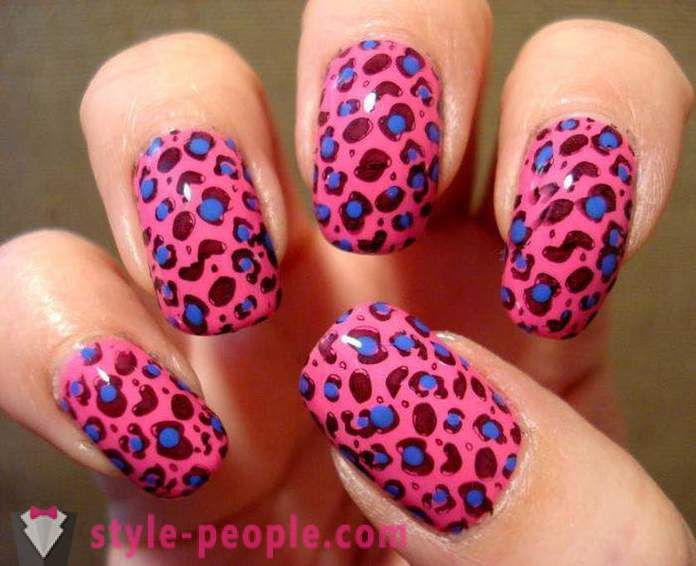 Leopard manicure how to make at home