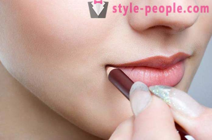 How to make lip plumper at home: tips and tricks