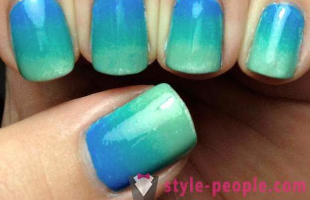 Easy Manicure with a sponge