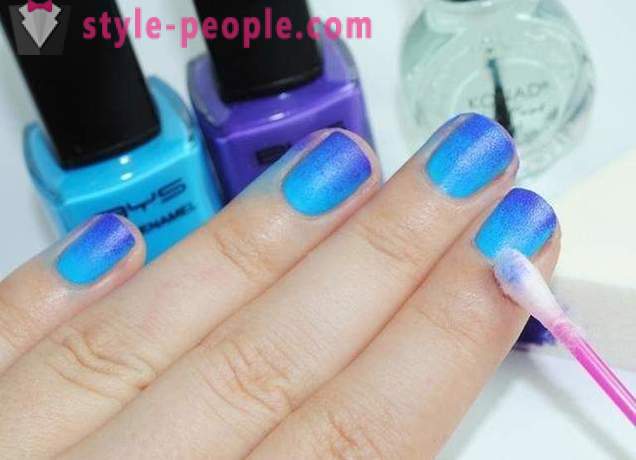 How to make your own gradient manicure