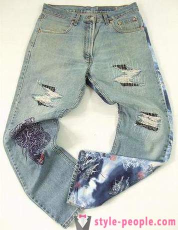 Bold and fashionable - Jeans with holes