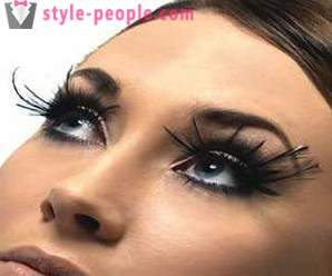Learn how to remove the lashes at home