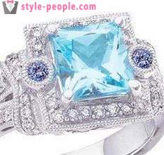 Ring with topaz - exquisite decoration