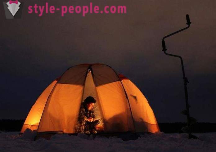 Tent for winter fishing - the right choice
