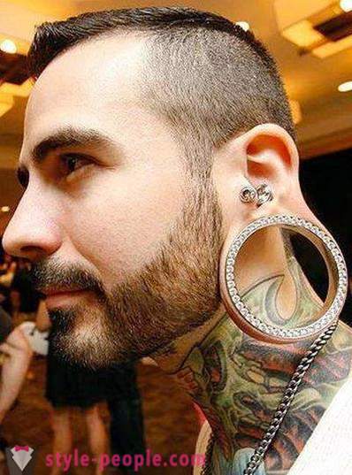 Tunnels in the ears - for extreme piercing