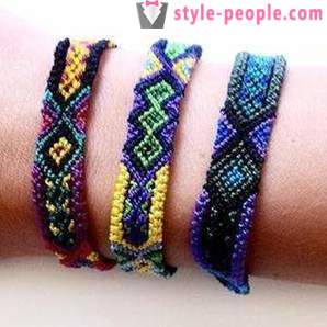 Original jewelry with their hands: bracelets ribbons