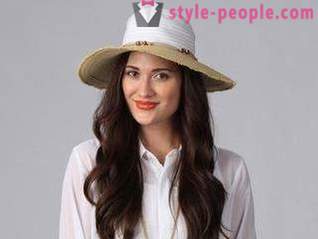 Hats with their hands: stylish, beautiful and fashionable